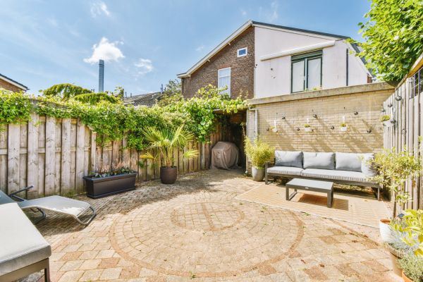 Cost of Courtyard Patio Service in Marana
